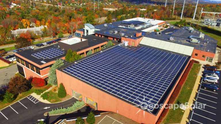 From Rooftops to Parking Lots: 2025’s Smartest Commercial Solar Installation Trends